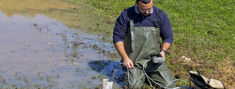 操作水質在線監(jiān)測設備 操作水質在線監(jiān)測設備
